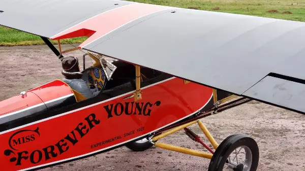 Zeitreise zweier Ikonen - Rolands neue Pietenpol Air Camper